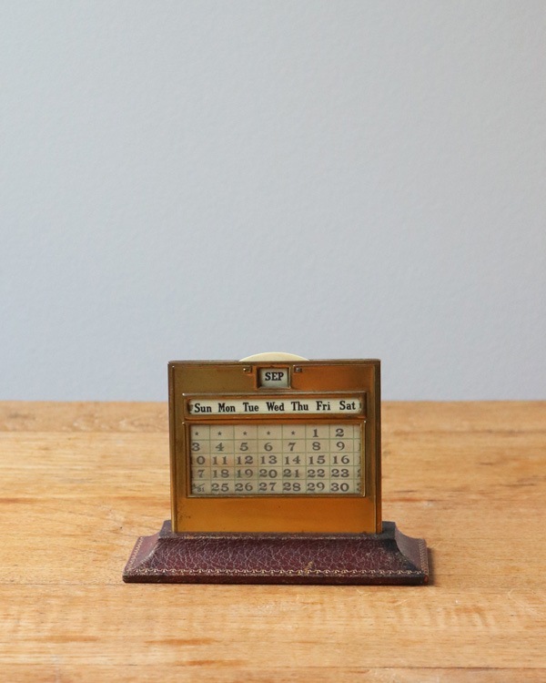 1927 Desktop Calendar A��1927ǯ�� �ǥ����ȥåץ������� A