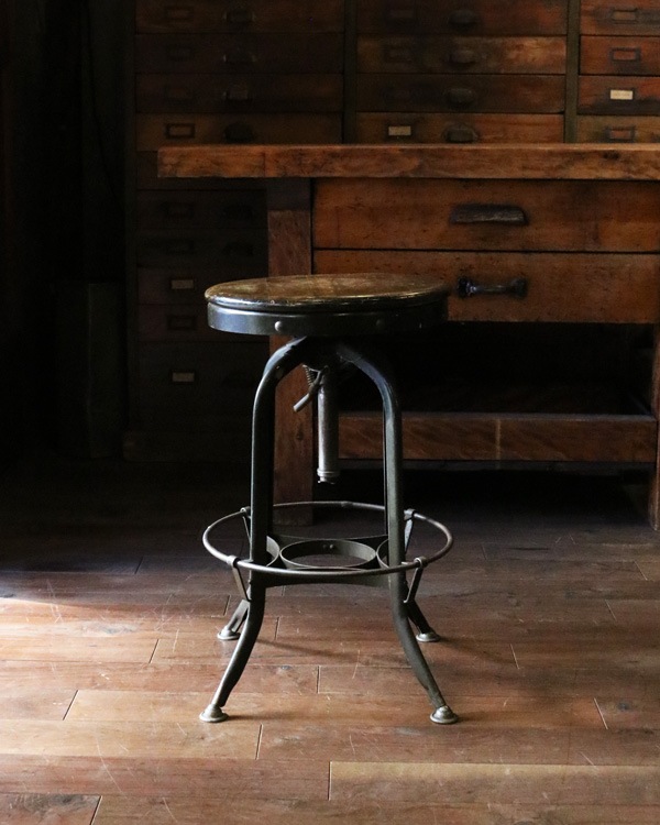 "TOLEDO" Drafting Stool C��"TOLEDO" �ɥ�եƥ��󥰥��ġ��� C
