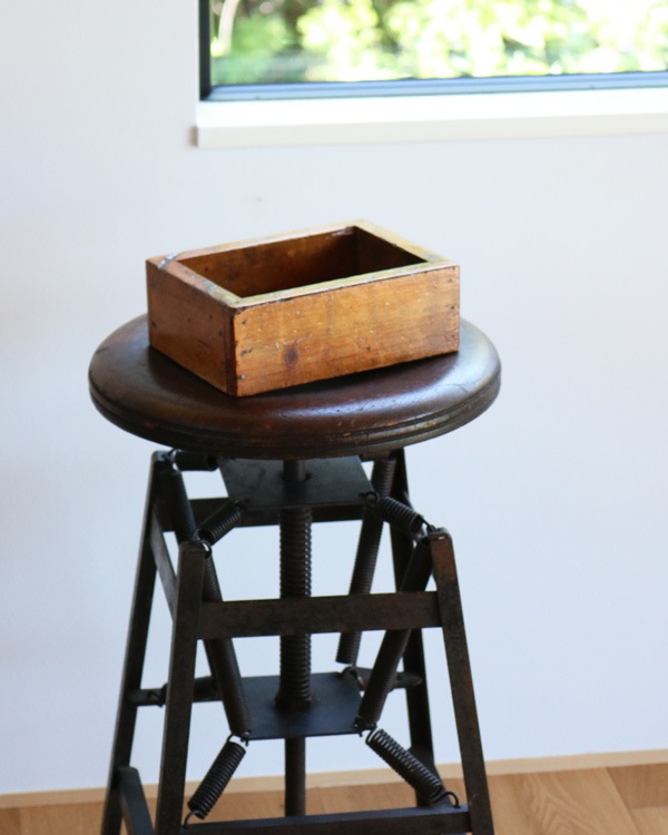 c.1950s Primitive Industrial Wood Box��1950ǯ�庢�Υץ�ߥƥ��֤ʥ�������ȥꥢ����Ȣ