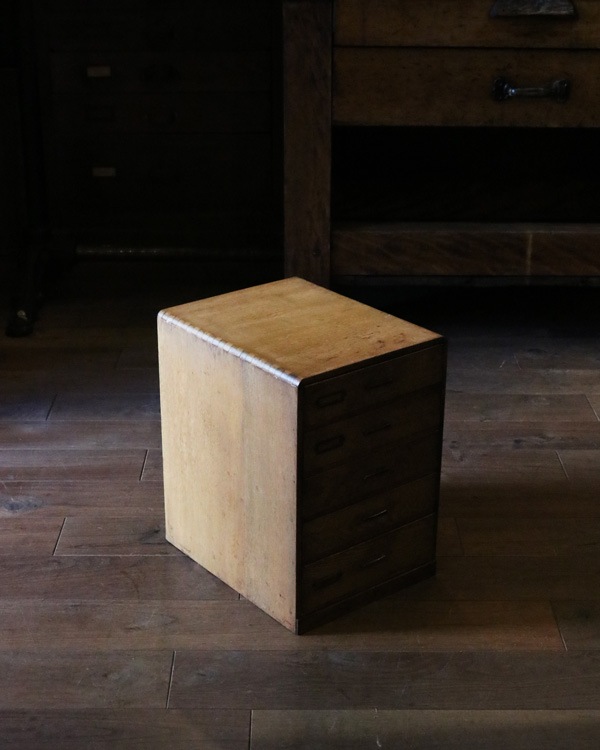 Wooden Drawer H�������������Ф� H