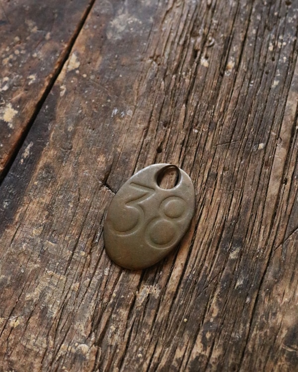 Brass Cow Tag｜真鍮製のカウタグ