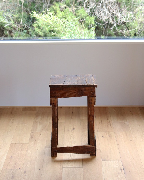 Square Stand D�å�������������� D