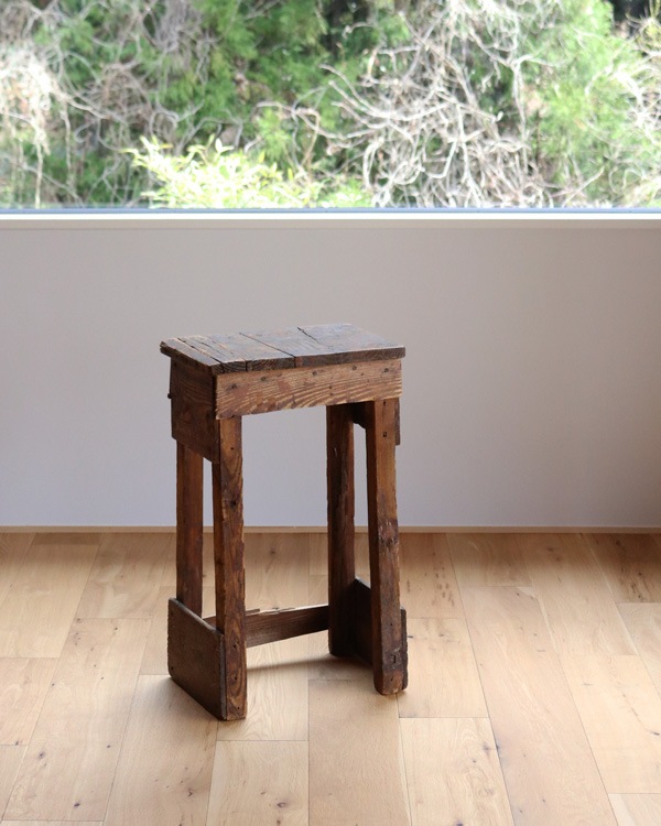 Square Stand D�å�������������� D