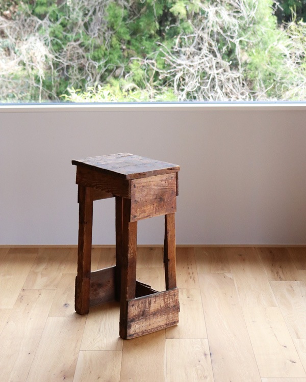 Square Stand D�å�������������� D