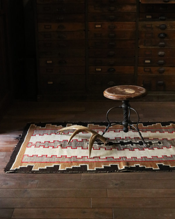 Navajo Rug B｜ナバホラグ B