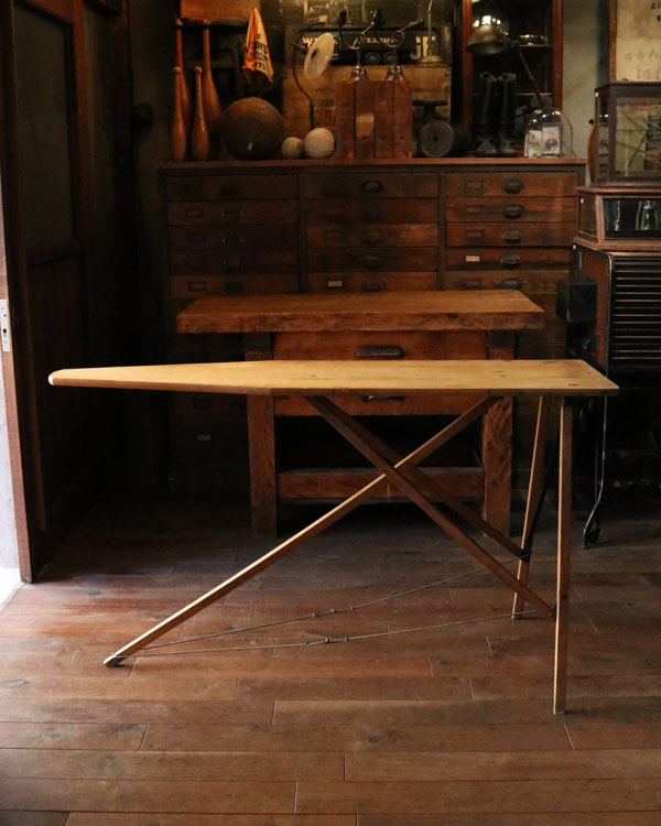 Ironing Board｜アイロン台