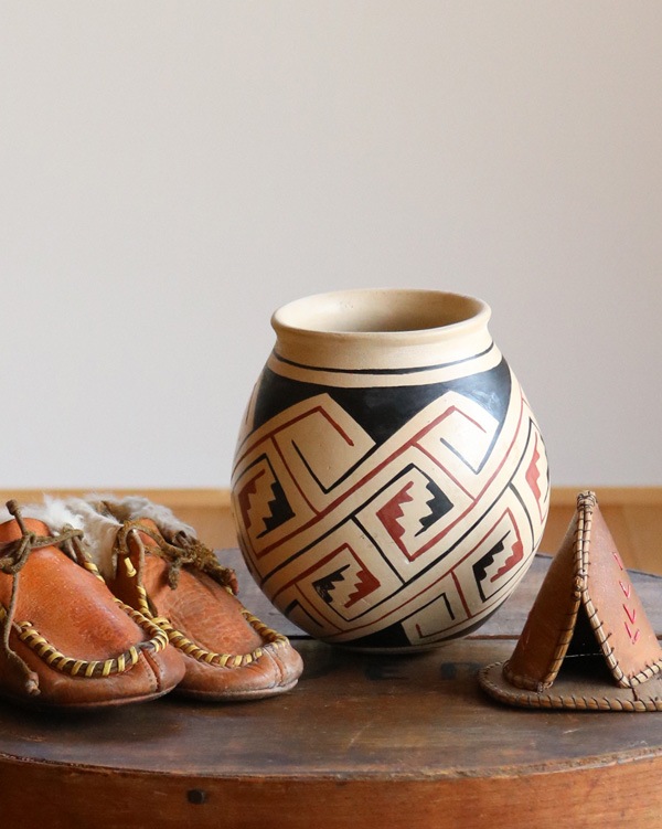Decorative Southwestern Hand-Painted Pottery�åǥ���ƥ��� ���������������� �ݥ��꡼�ʥϥ�ɥڥ���ȡ�