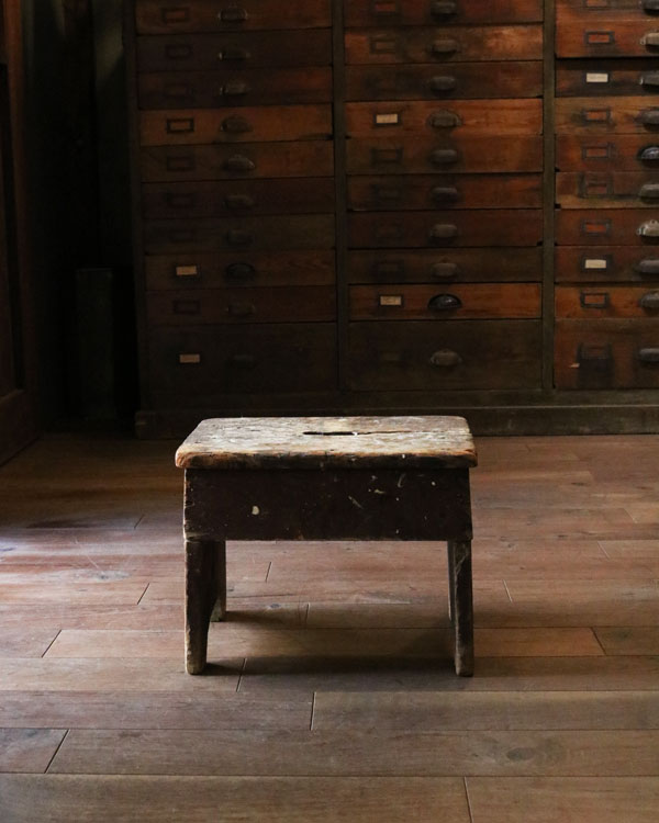 Rustic Step Stool�å饹�ƥ��å� ���ƥåץ��ġ���