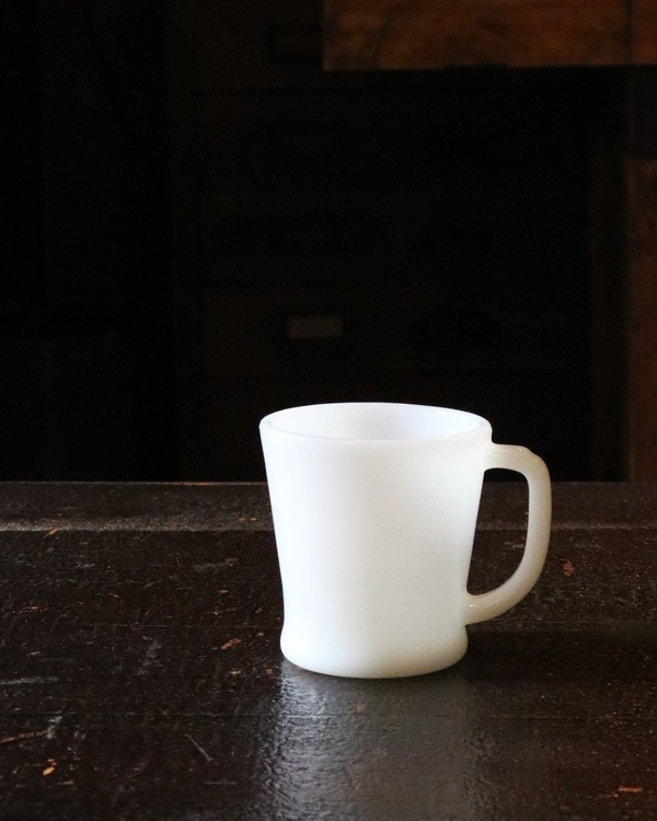 "Fire King" Milk Glass Mug��"�ե����䡼����" �ߥ륯���饹�ޥ�