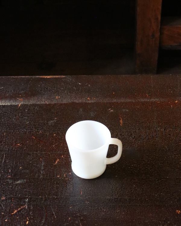 "Fire King" Milk Glass Mug��"�ե����䡼����" �ߥ륯���饹�ޥ�