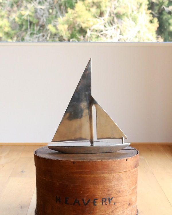 Aluminum Sailboot Sculpture / 1970s�å���ߥ˥������Υ�����ܡ��ȥ�����ץ��㡼��1970ǯ���