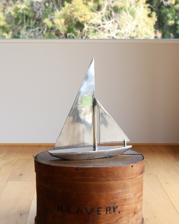 Aluminum Sailboot Sculpture / 1970s�å���ߥ˥������Υ�����ܡ��ȥ�����ץ��㡼��1970ǯ���