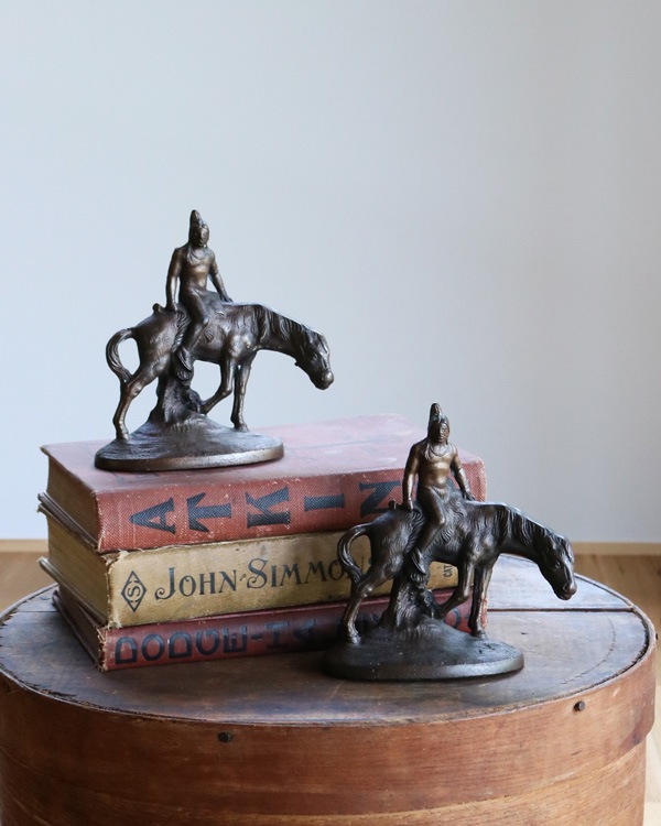 Horse Bookend Pair B�åۡ����֥å�����ɥڥ� B