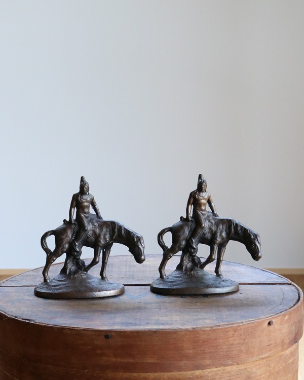 Horse Bookend Pair B�åۡ����֥å�����ɥڥ� B