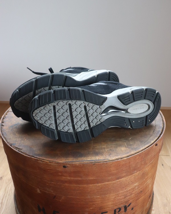 Y2K Black NEW BALANCE 990V4 (U.S.8.5)