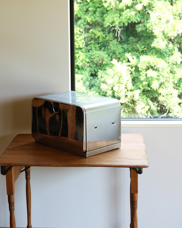 c.1950s ��Pantry Queen�� Aluminum Bread Box��1950ǯ�庢 ��Pantry Queen�� ����ߥ֥�åɥܥå���
