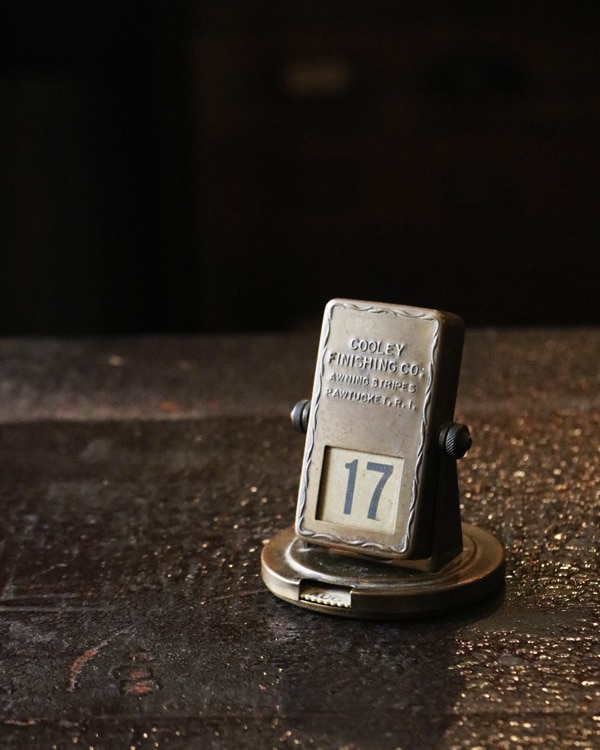 Desktop Calendar�åǥ����ȥåץ�������