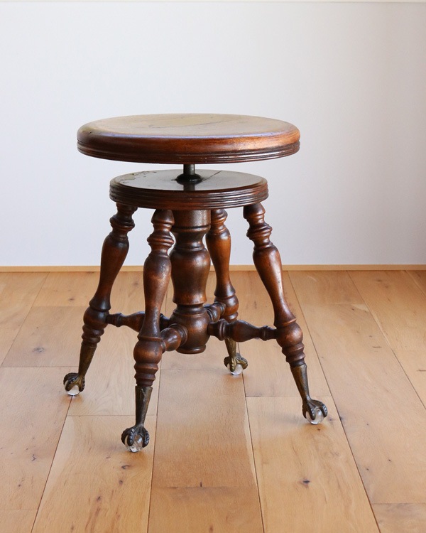 Adjustable Piano Stool with Claw & Glass Ball Feet�å����������饹�ܡ���ӻ��� ���߼��ԥ��Υ��ġ���