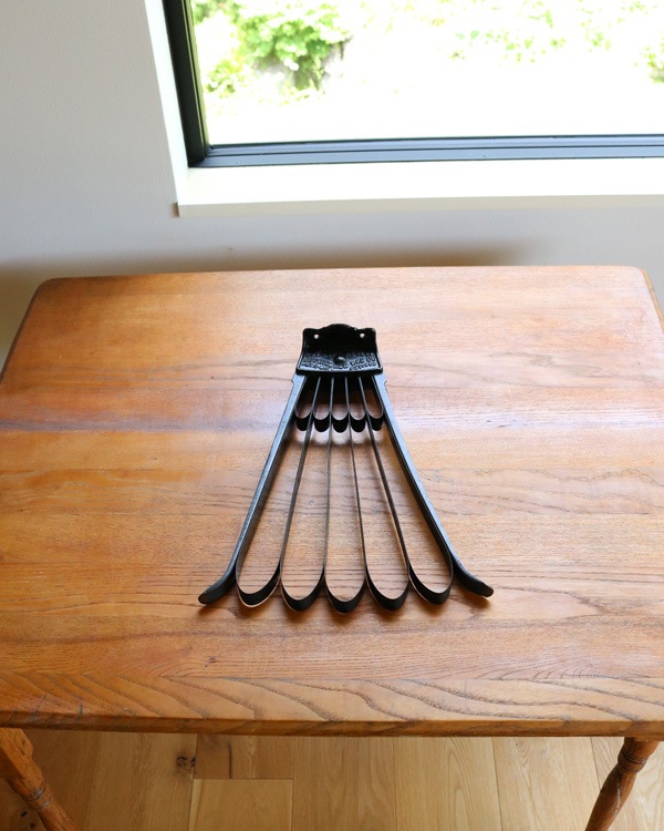 c.1910-20s ��SUNFLOWER�� Garment Holder��1910-20ǯ�庢 "SUNFLOWER" �������ȥۥ����