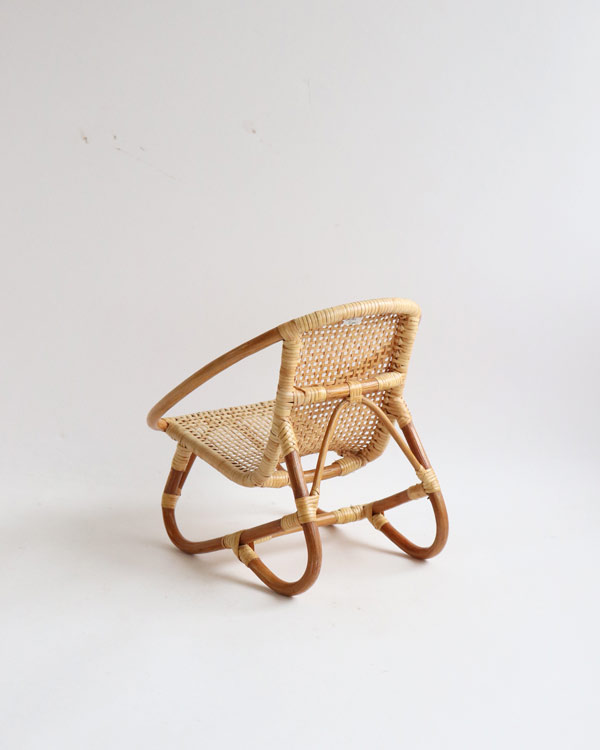 饿 ɡ | Rattan Doll Chair