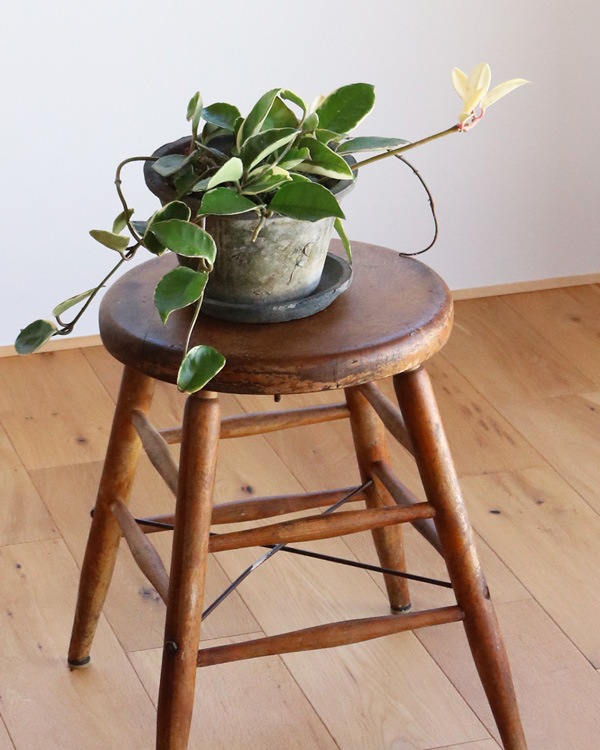 Wooden Work Stool ������������ġ���