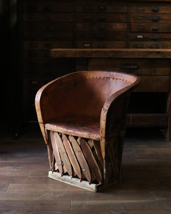 Equipale Chair｜エキパルチェア