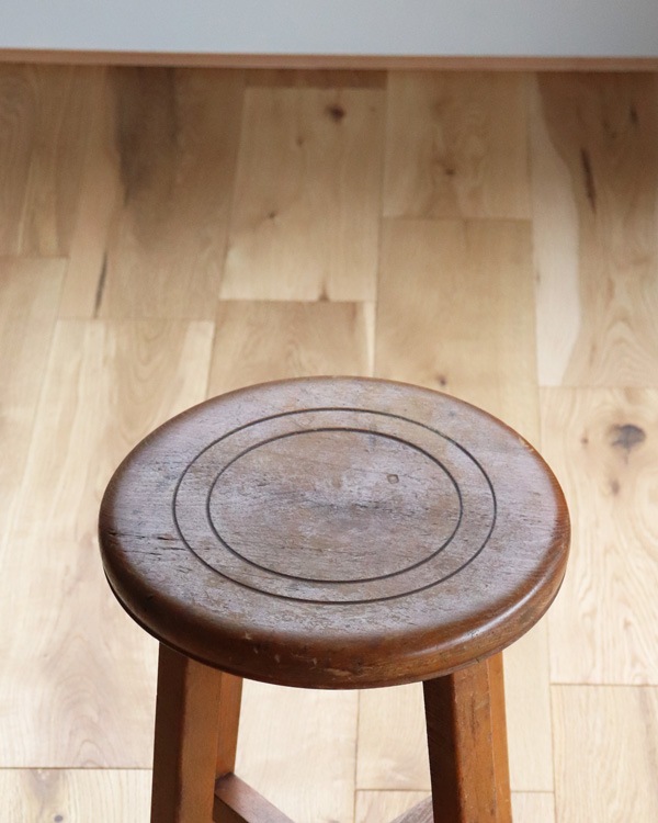 Wooden Round Stool RS-61｜木製ラウンドスツール RS-61
