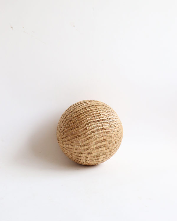 �饦��ɥܡ��� L | Round Ball L