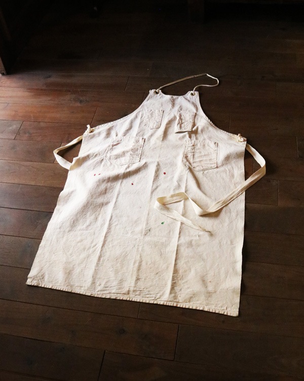 "CARTER'S" Apron"CARTER'S" ץ