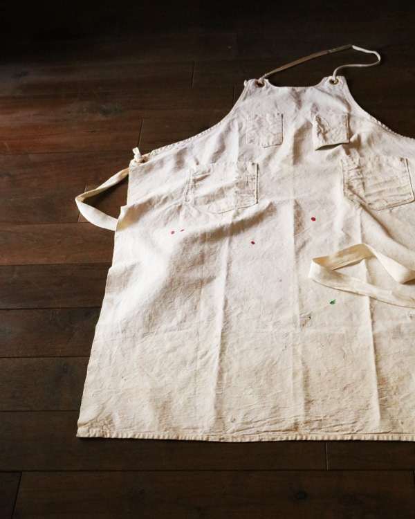 "CARTER'S" Apron"CARTER'S" ץ