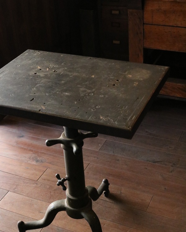 Industrial Drafting Table｜インダストリアル ドラフティングテーブル