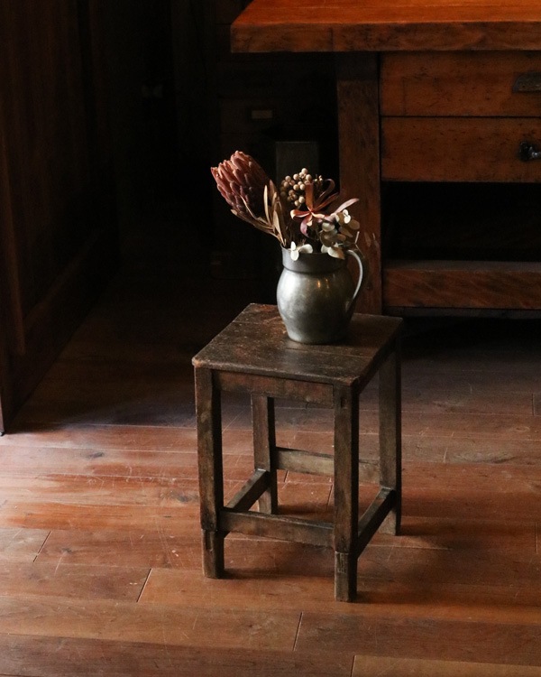 Square Stool SQ-09�å����������ġ��� SQ-09