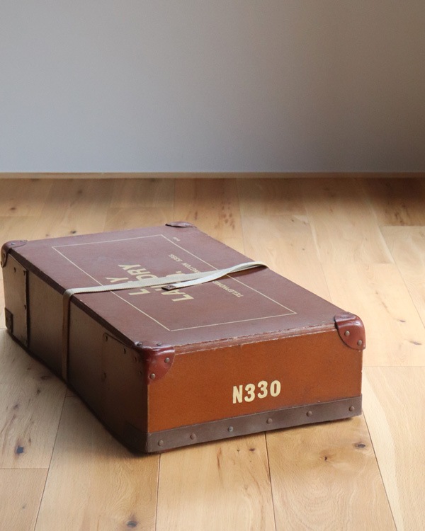 "LILY LAUNDRY LTD."  Laundry Case��"LILY LAUNDRY LTD."  ���ɥ꡼������