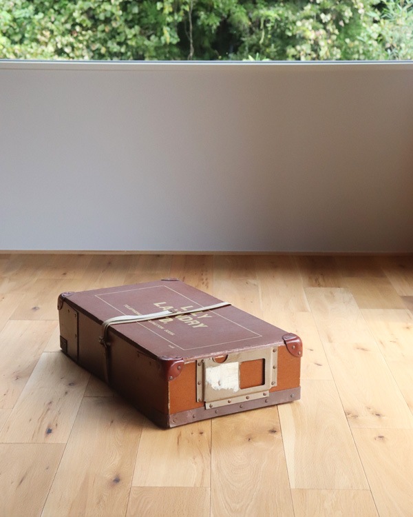 "LILY LAUNDRY LTD."  Laundry Case��"LILY LAUNDRY LTD."  ���ɥ꡼������