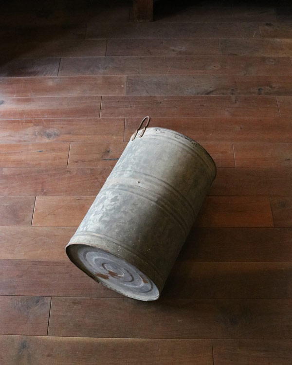 Galvanized Bucket B�å֥ꥭ�ΥХ��� B