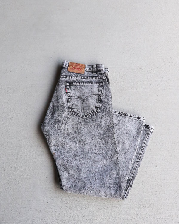 Vintage 90s Acid Wash LEVI'S 505 Black Jeans (W34xL28)