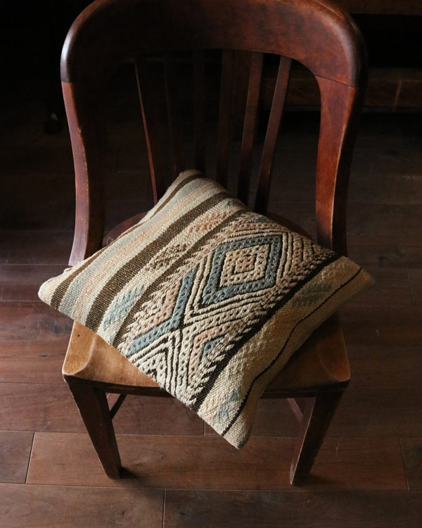 Old Kilim Cushion 40-Fåɥ९å 40-F