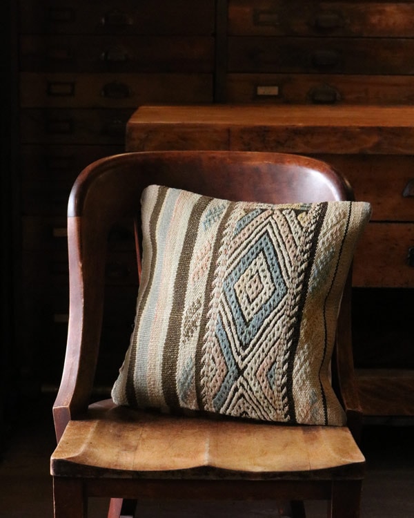 Old Kilim Cushion 40-F｜オールドキリムクッション 40-F-ARCADIA Co.