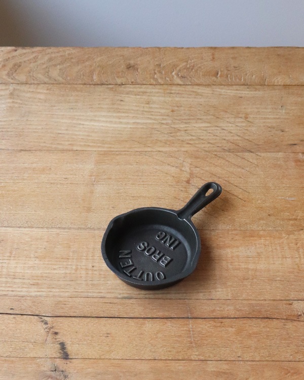 Advertising Castiron Skillet BåɥХ󥰥å B