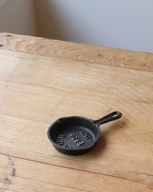 Advertising Castiron Skillet BåɥХ󥰥å B