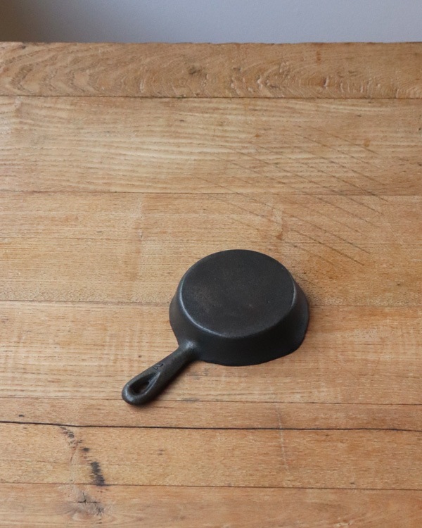 Advertising Castiron Skillet BåɥХ󥰥å B