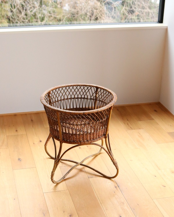 Rattan Stand Basket�å饿�� æ�ᤫ��������ɥ����� STB-005