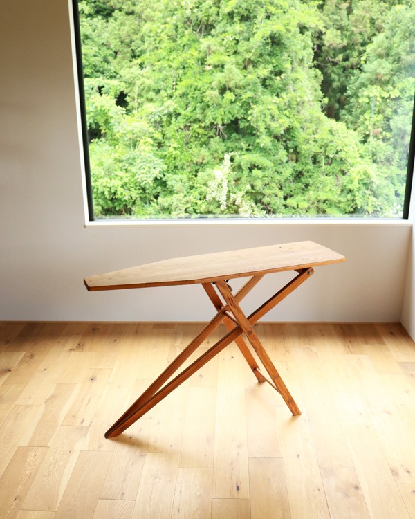 c.1930s Folding Ironing Board��1930ǯ�庢�ޤꤿ���ߥ���������
