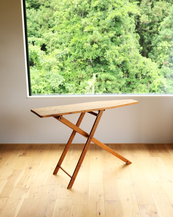 c.1930s Folding Ironing Board��1930ǯ�庢�ޤꤿ���ߥ���������