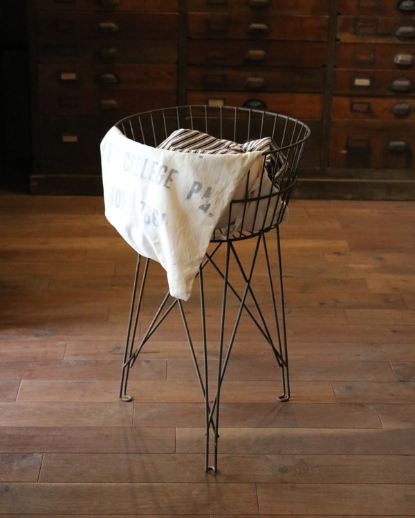 Grocery Store Stand Basket｜グロッサリーストア スタンドバスケット