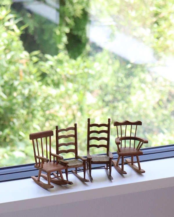 Miniature Rocking Doll Chair A｜ミニチュアロッキングドールチェア A