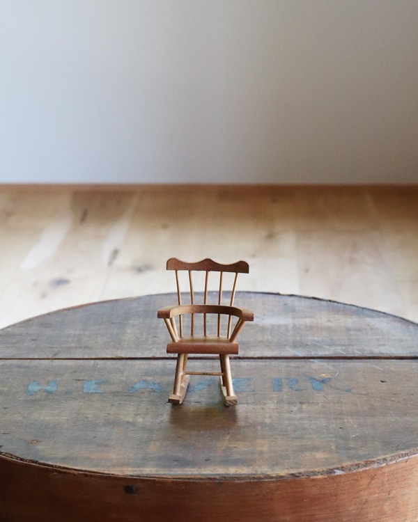 専用　アンティーク調　ドール ぬいぐるみ用　ミニチュアロッキングチェア Miniature Rocking Doll Chair A｜ミニチュアロッキングドール