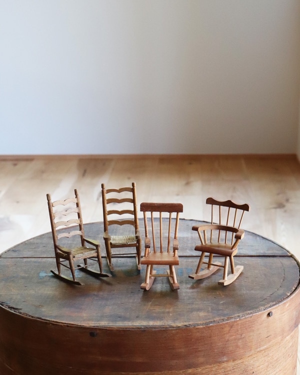 Miniature Rocking Doll Chair A｜ミニチュアロッキングドール
