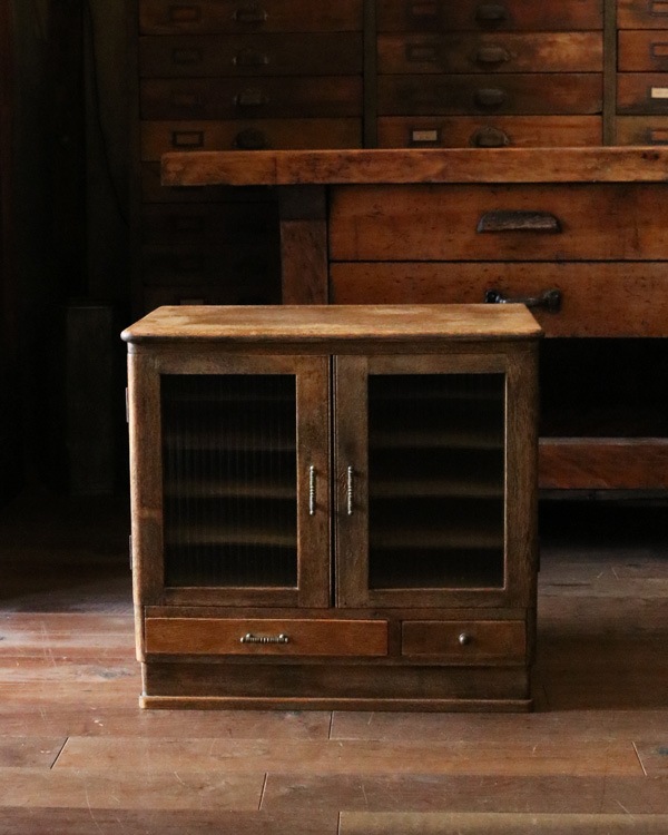 Wooden Document Shelf�������ɥ�����ȥ������