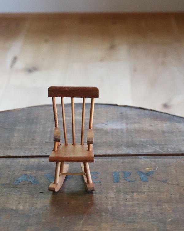 Miniature Rocking Doll Chair B�åߥ˥��奢���å��󥰥ɡ�������� B